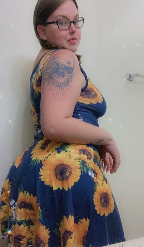 skinny babe onlyfans adult picture