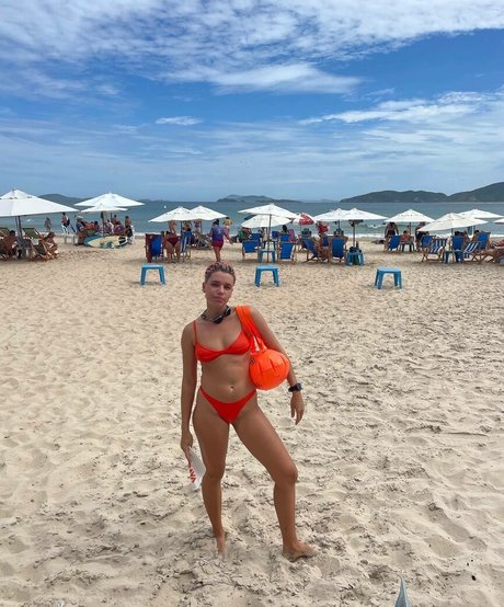 Bruna Linzmeyer best star images