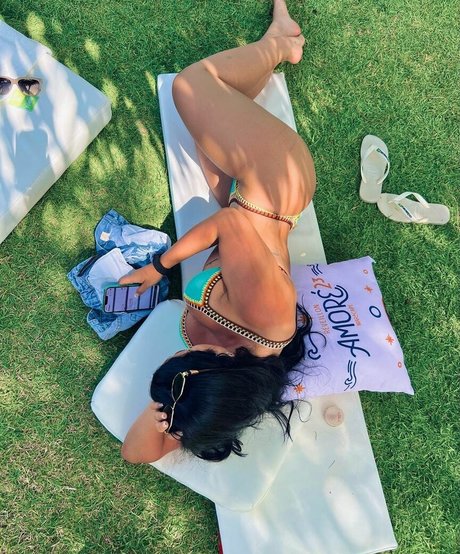 Larissa Tomasia sex star pic