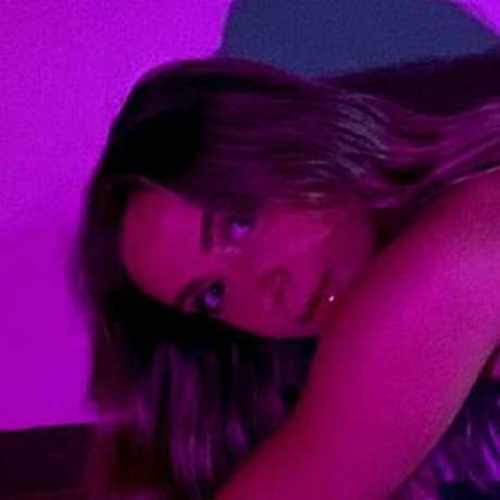 yourbabymadds pornographic model image