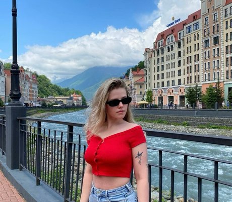 markandkissa porn actress img