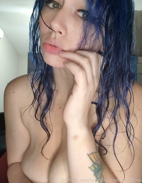 lunamorningstaramalthias naked model pic