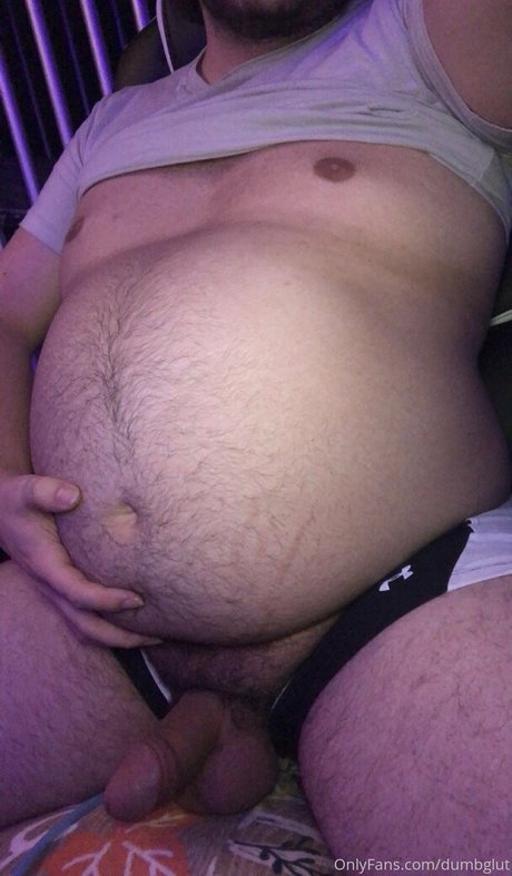 dumbglut free model image