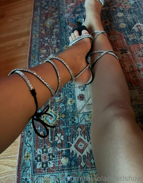 nerdy onlyfans erotic img