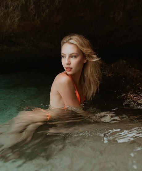 cosplay girls onlyfans sexy nude image