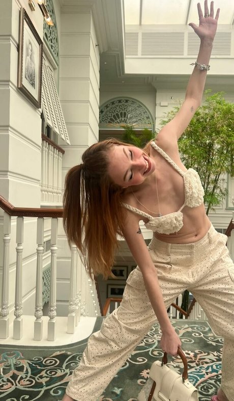 boobs selfie onlyfans erotic gallery