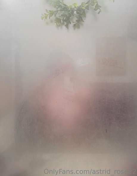 astrid rose22 art actress pictures