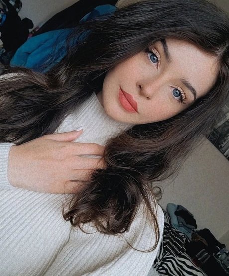 Chloe Lockley Profile photo