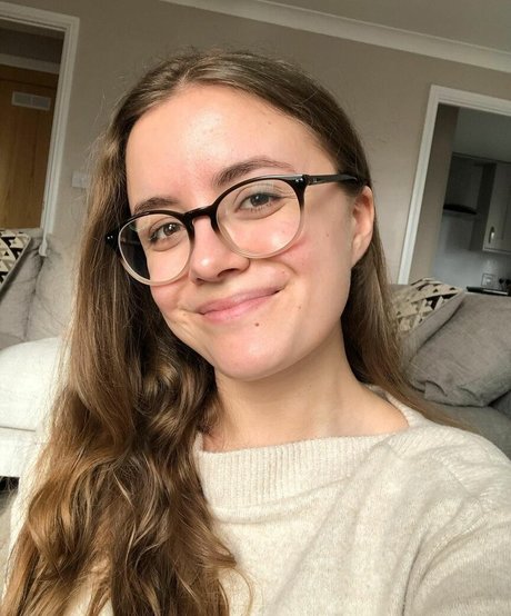 asian yoga onlyfans top photo