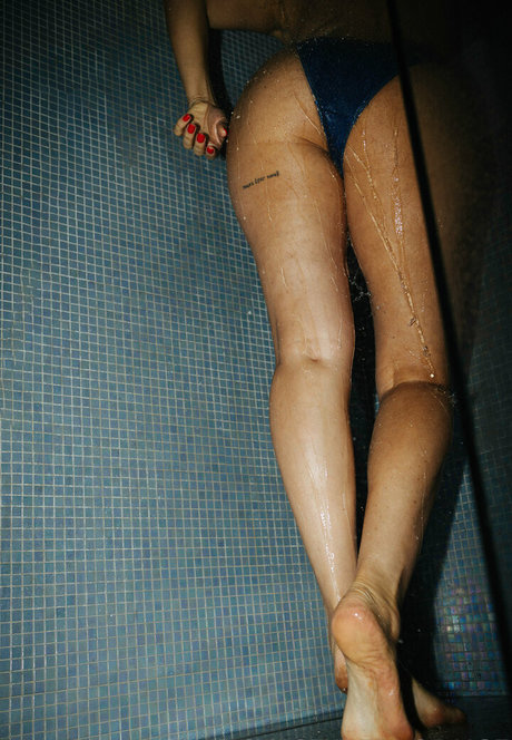 hi candida nude model picture