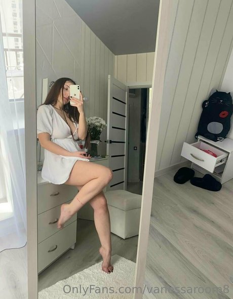 vanessaroom8 model high quality images