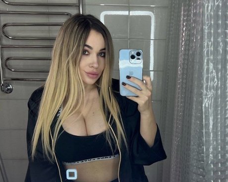 Anna Kostenko nudes star pics