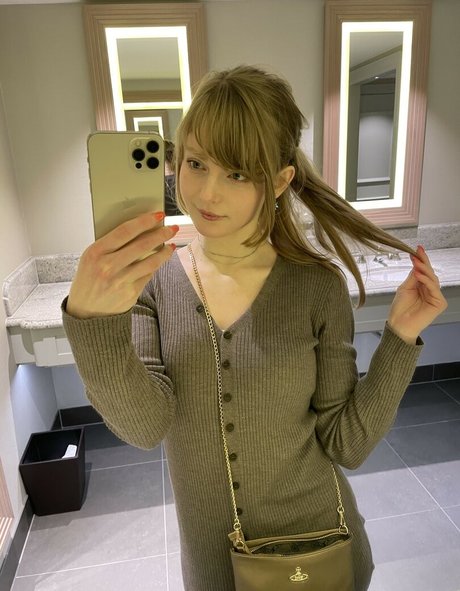 Ella Freya model exclusive images