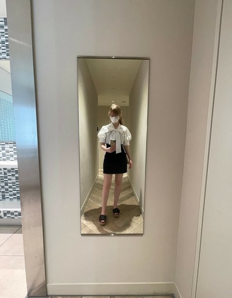 redhead skinny onlyfans adult photo