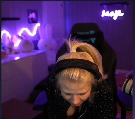 Majijej nice pornstar photo