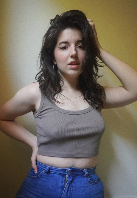 Slight Sounds ASMR perfect actress picture