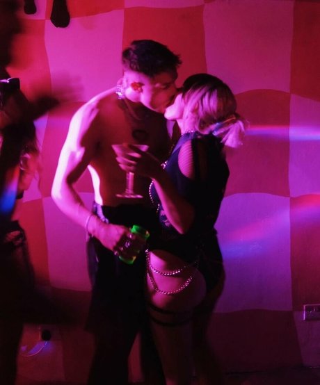 Reed Amber star high quality photo