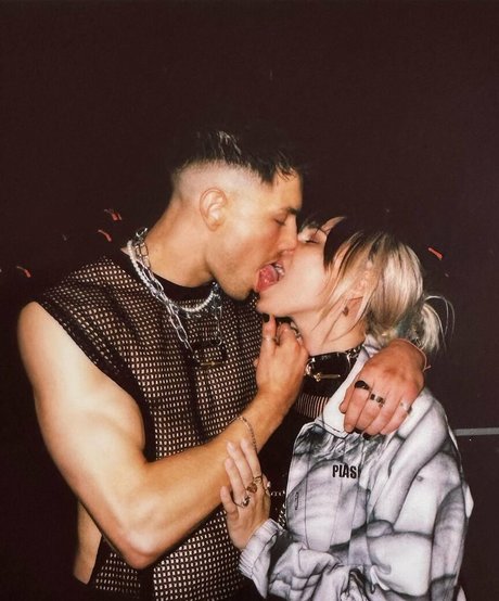 japanese teen onlyfans sexy xxx pics