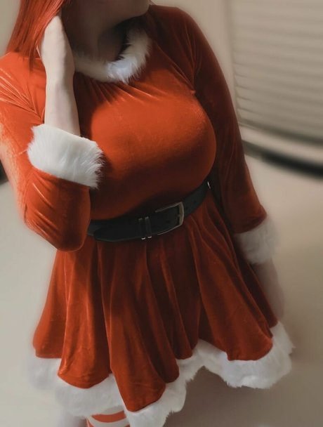 VtuberFefe nude actress photo