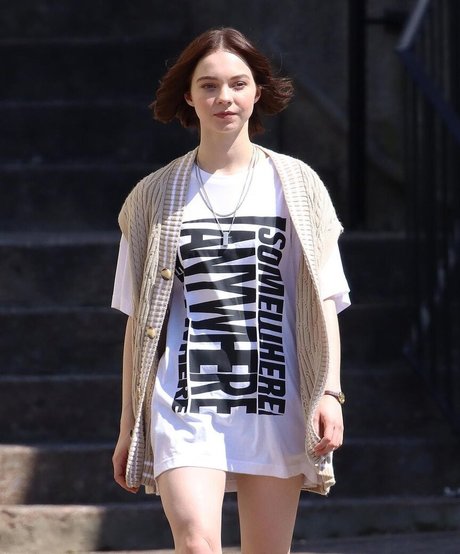 Emma Myers sexy actress images