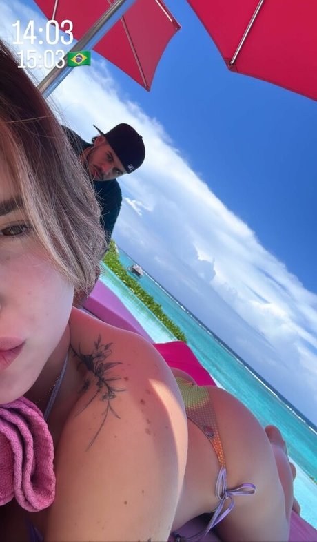 Virginia Fonseca perfect model image