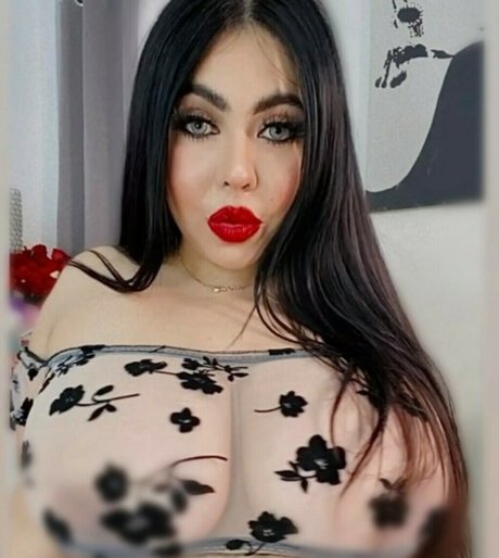 Louisa Ml star art gallery