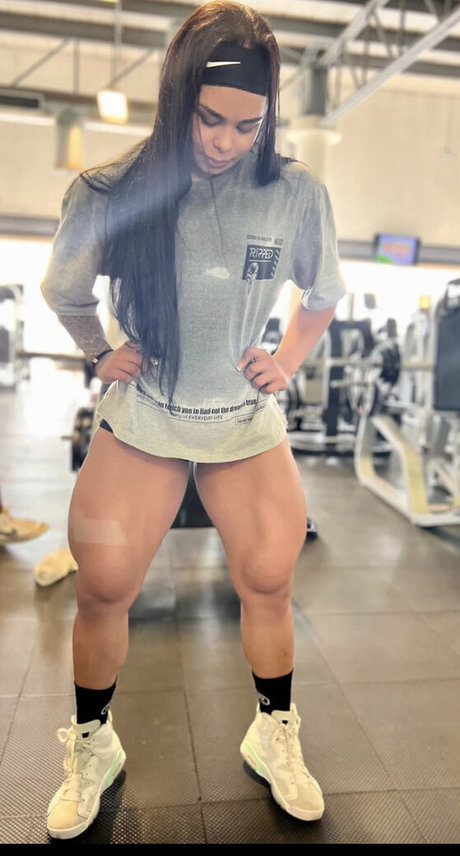 corywellness free model photos