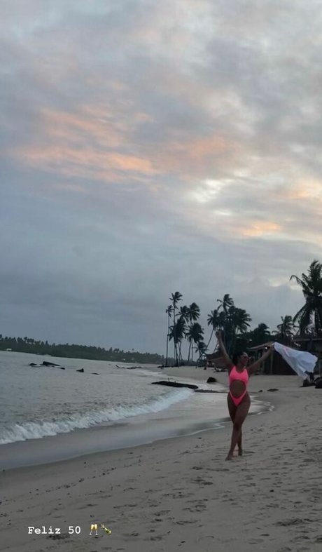 Valeria Valenssa top star images