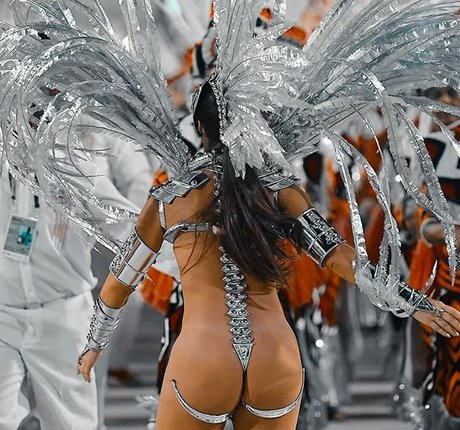 Paolla Oliveira pornstar exclusive pic