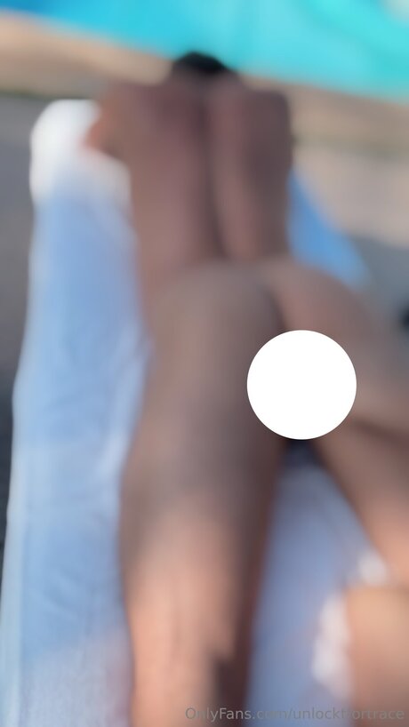 Unlocktfortrace star sexy pic