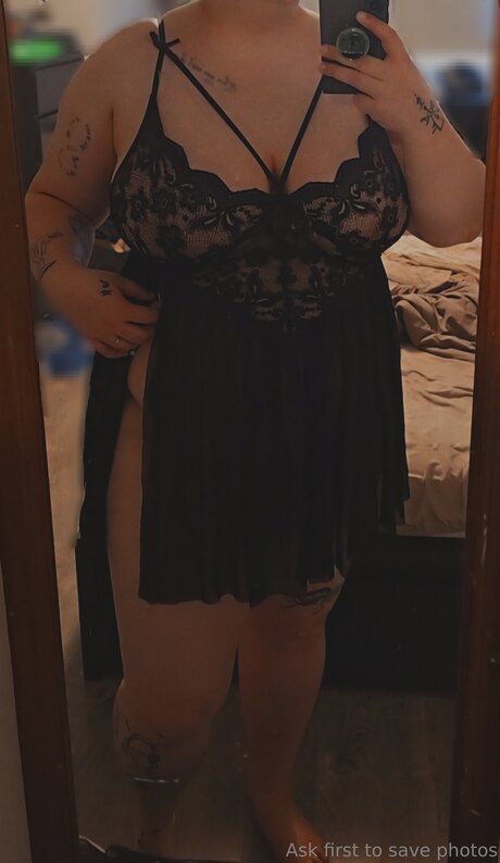 Kitten Lunae Lumen hot pornstar img