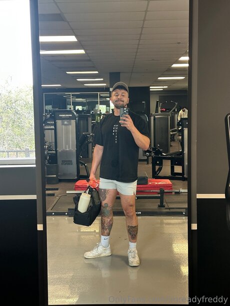 Imreadyfreddy model top pics