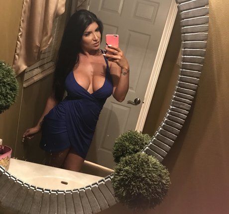 influencer girls onlyfans pretty pics