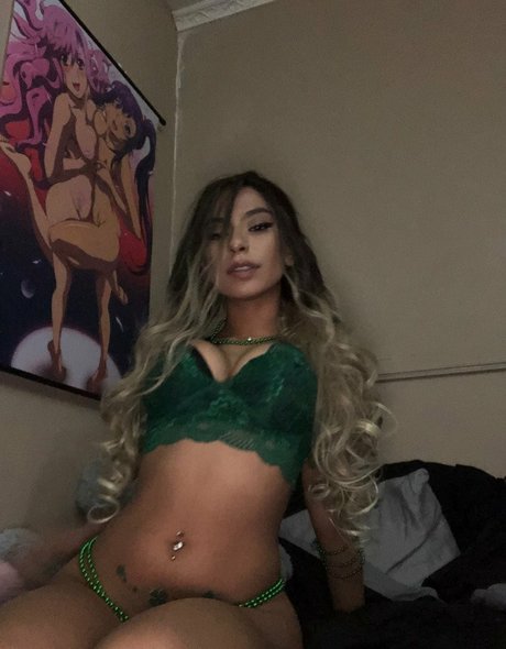 Valerie Ann TV sexy star archive