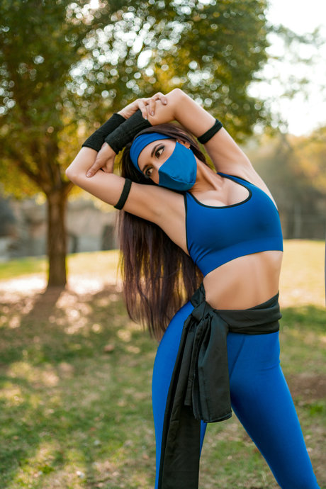 Kara Corvus pornstar nude images