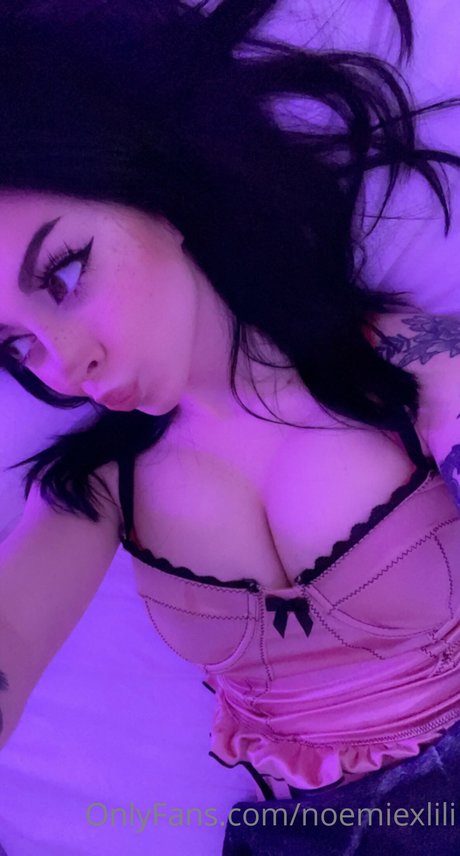 skinny babe onlyfans naked galleries