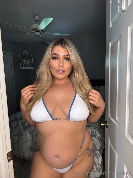 kittykfans model nice picture