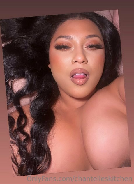 Chantelles Kitchen exclusive pornstar pics