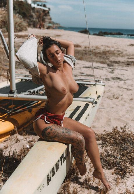 Reed Suicide perfect star photo