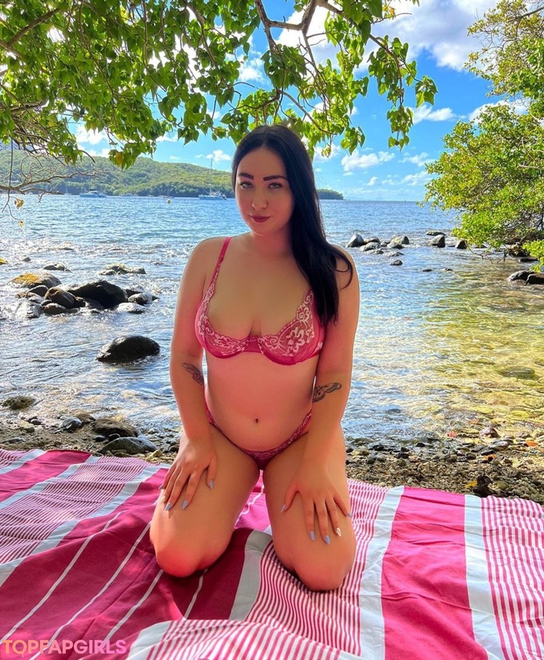 Occoquine nude pornstar galleries