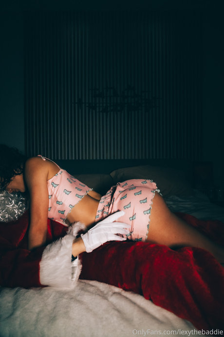 comedian onlyfans exclusive image