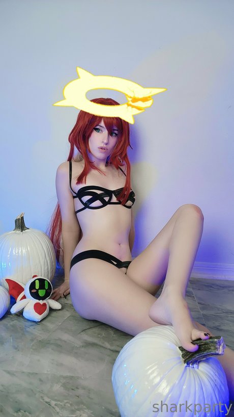 sharkparty nudes model picture