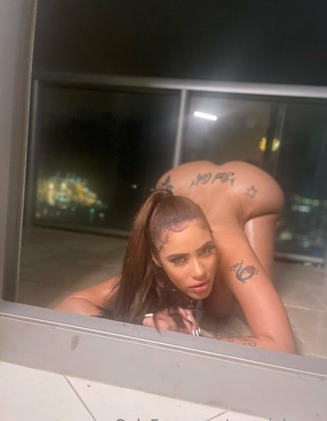 Mamigianyy sexy model pictures