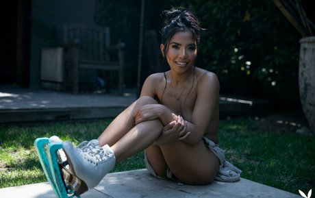 Jada Kai nice model image