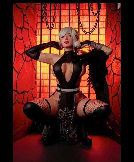 Hana Senpai sexy actress pics