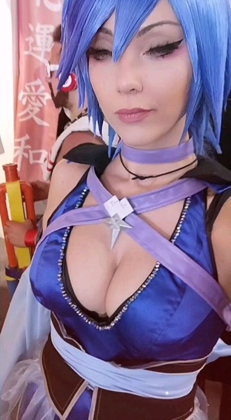 Soryu Geggy cosplay star beautiful pic