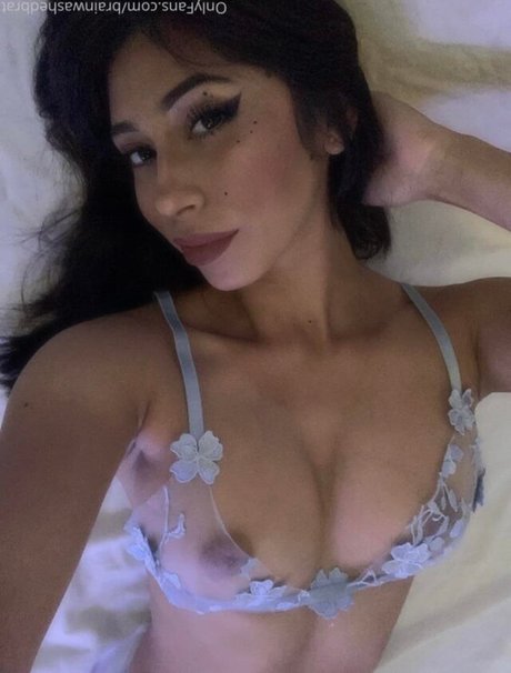 Brainwashedbrat erotic actress image