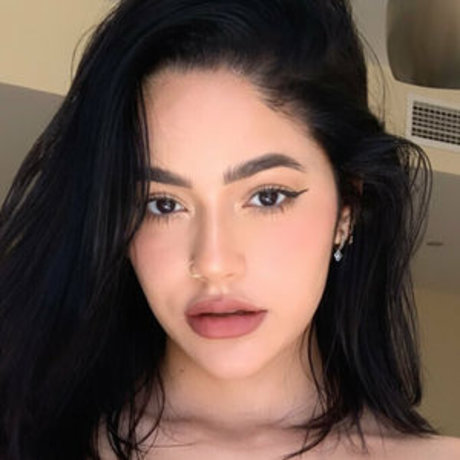 N O V A model hd images