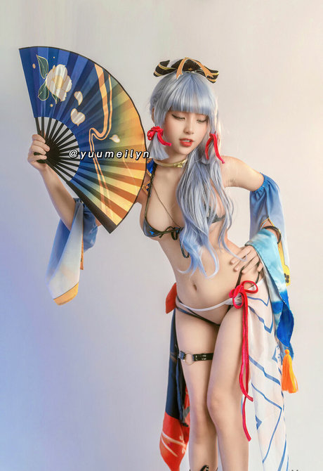 Linhi cute model nude img