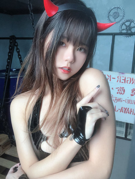 black threesome onlyfans adult images